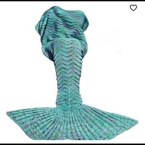 Blue Mermaid Tail Blanket